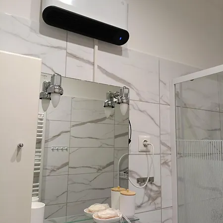 Tiszti Szallo Apartament Verpelét
