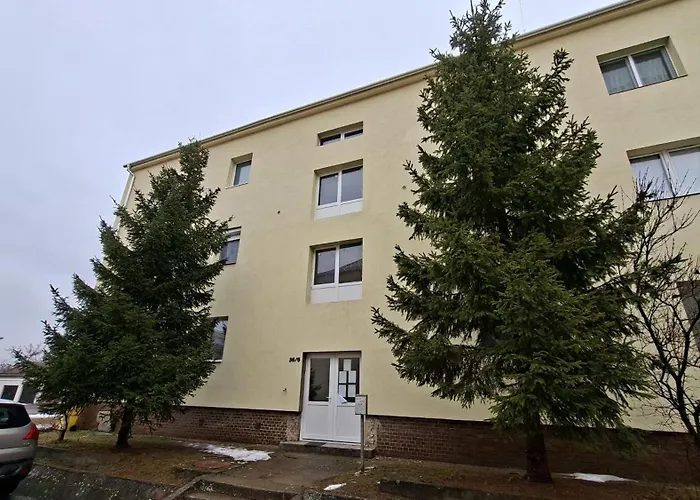 Tiszti Szallo